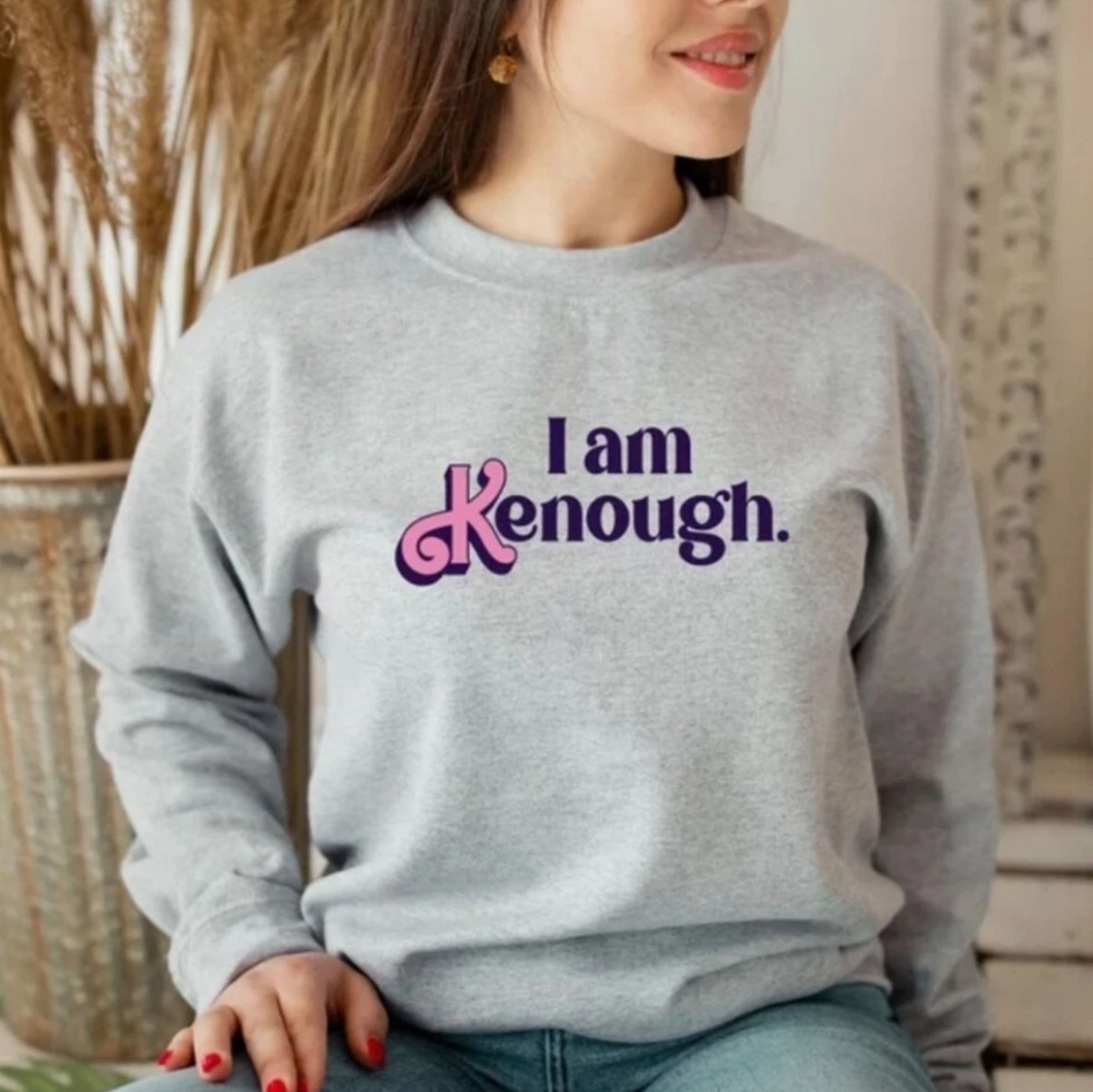 'I am Kenough' Sweatshirt Size M Gray Barbie Movie CH-1437